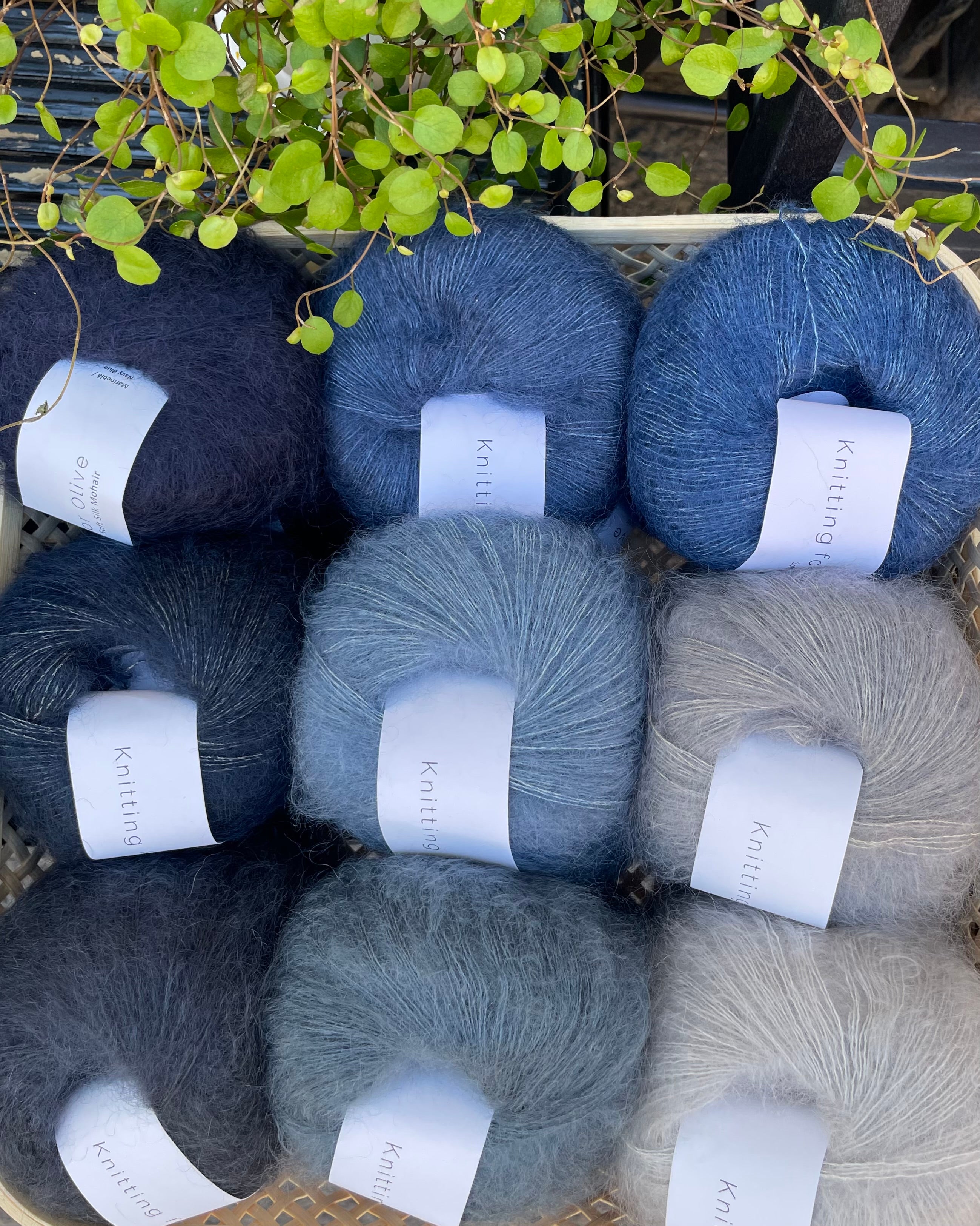 Neulelanka 
Soft Silk Mohair
Knitting for Olive
silkkimohair
KFO
